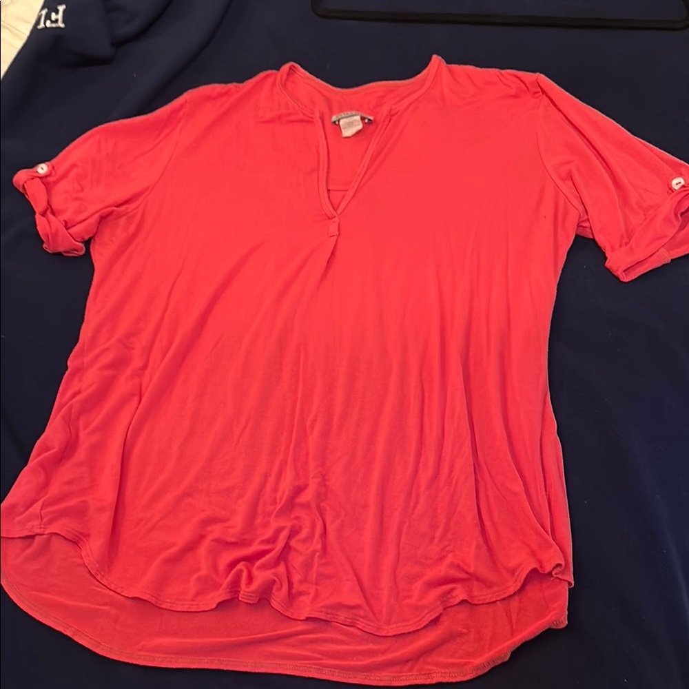 Kokoon Coral Tee